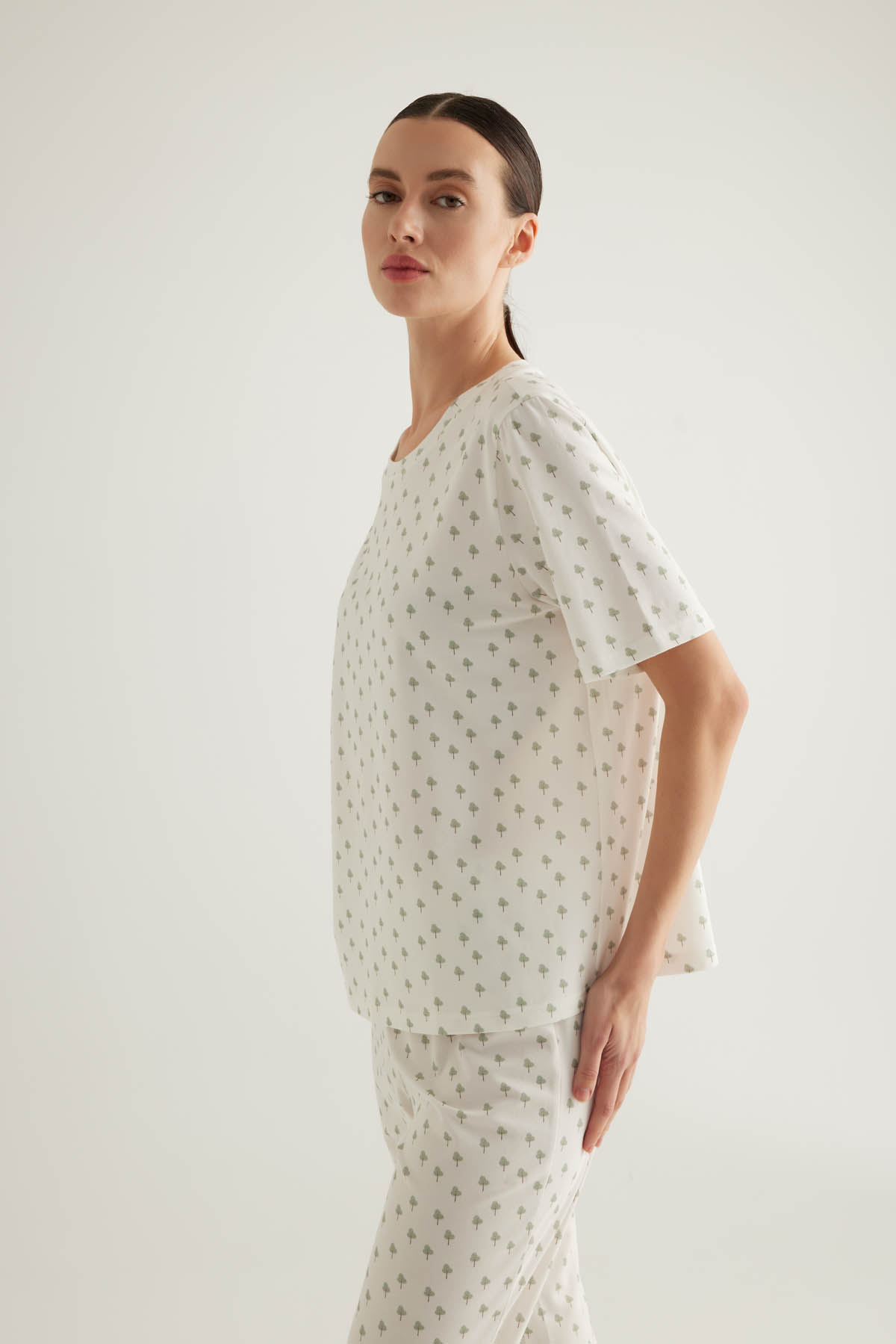 Kadın Pamuklu Kısa Kollu Pijama Üstü