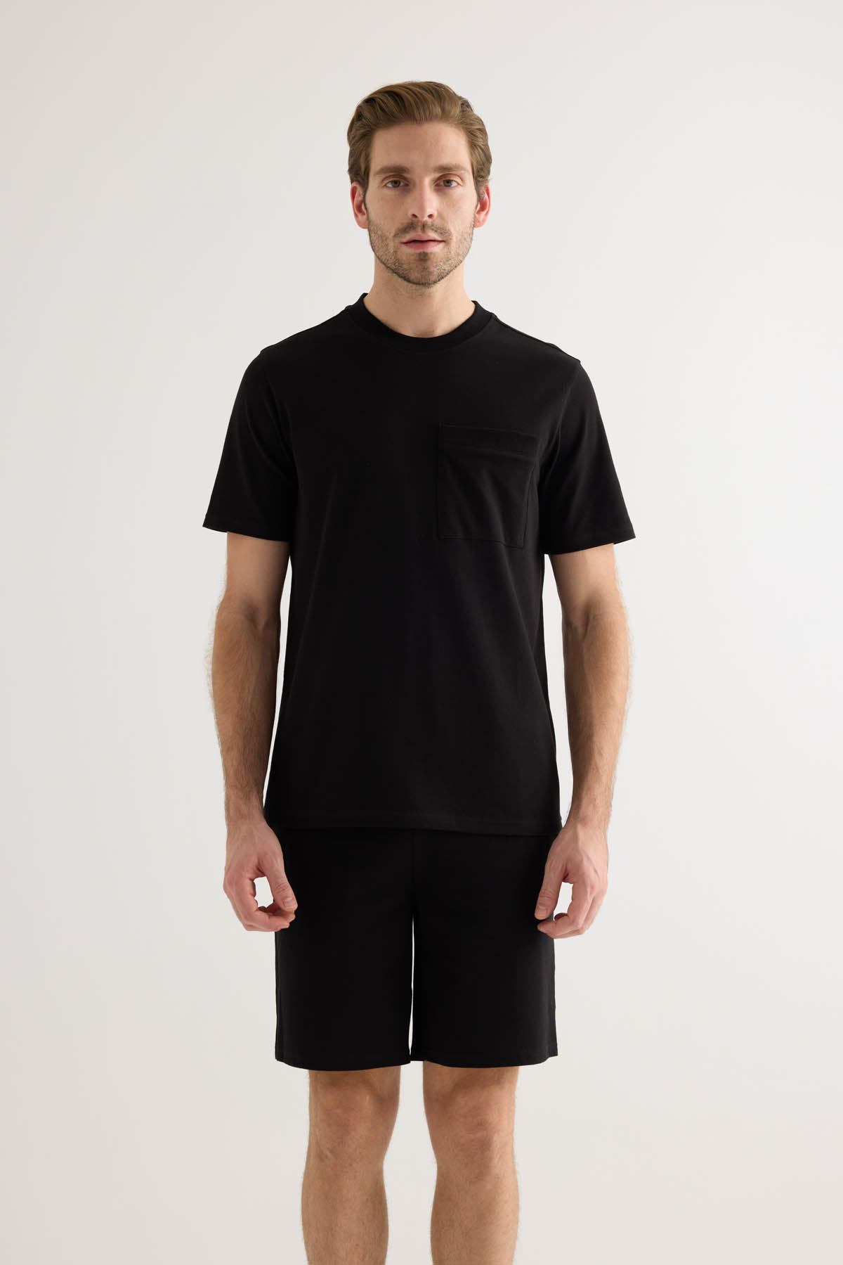 Erkek Pamuklu Pique Cepli Kısa Kol T-shirt