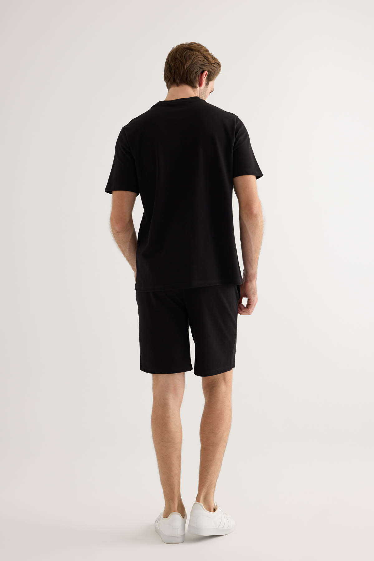 Erkek Pamuklu Pique Cepli Kısa Kol T-shirt