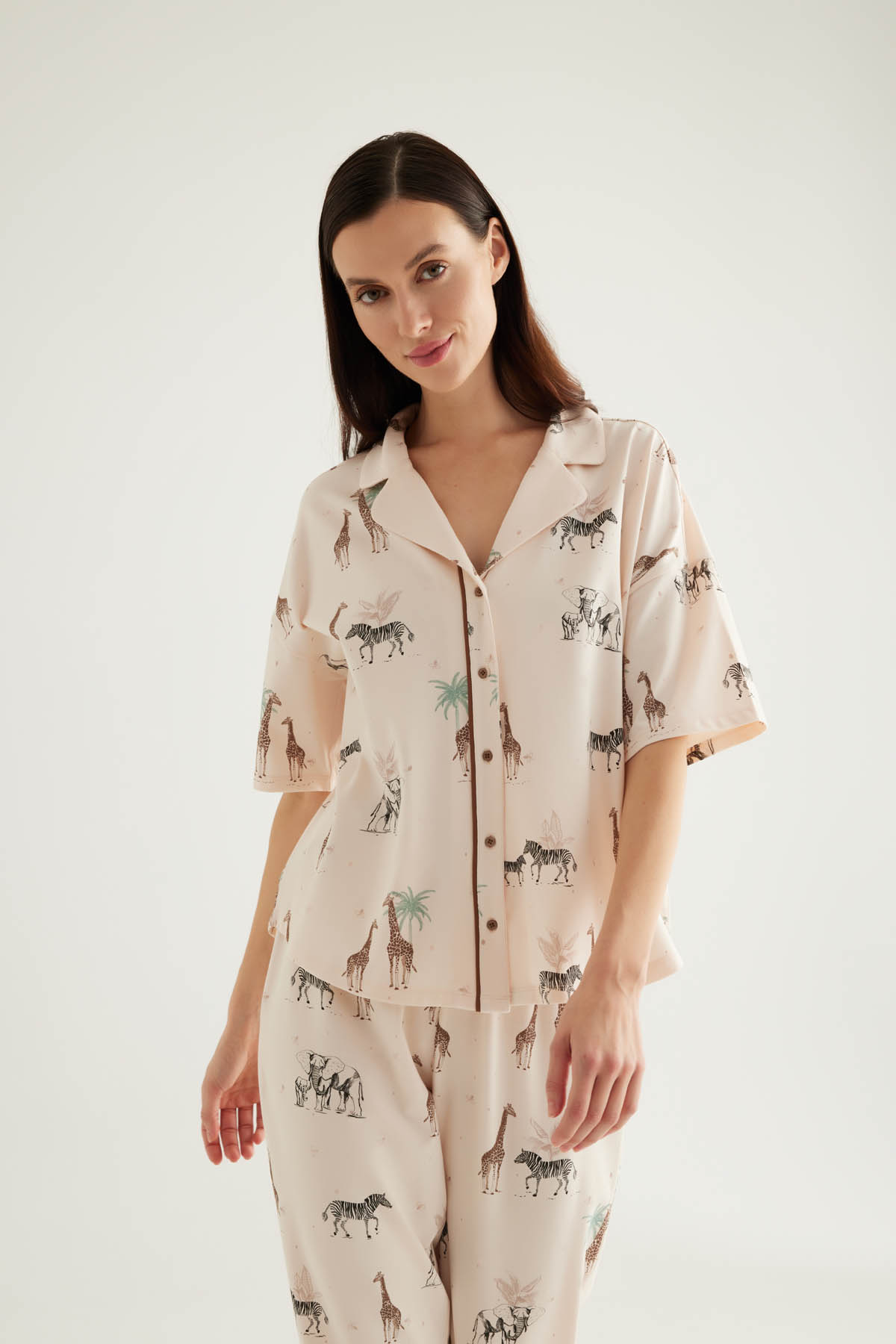 Kadın Pamuklu Kısa Kollu Gömlek Pijama Üstü