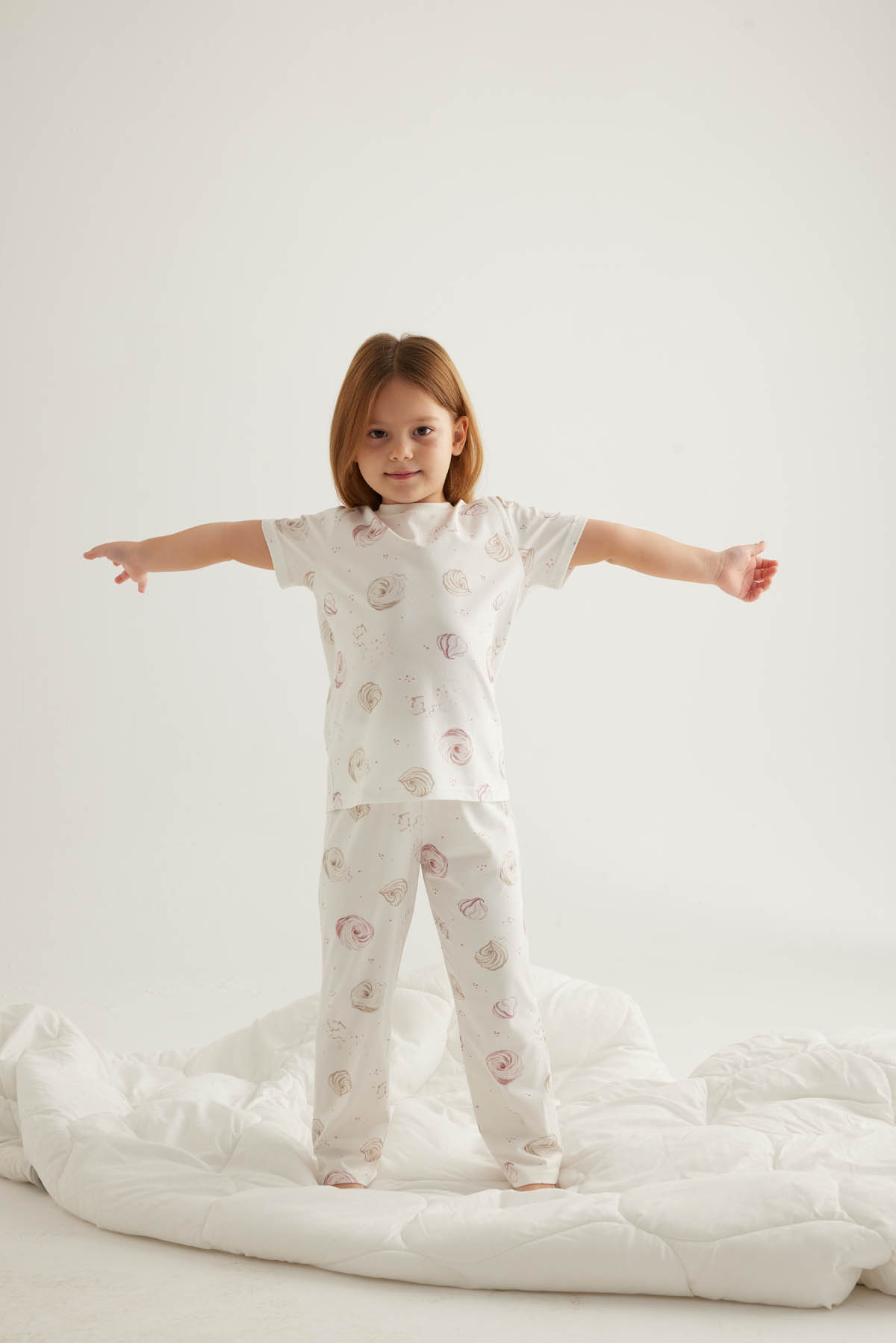 Kız Çocuk Pamuklu Kısa Kollu Uzun Pijama Takımı