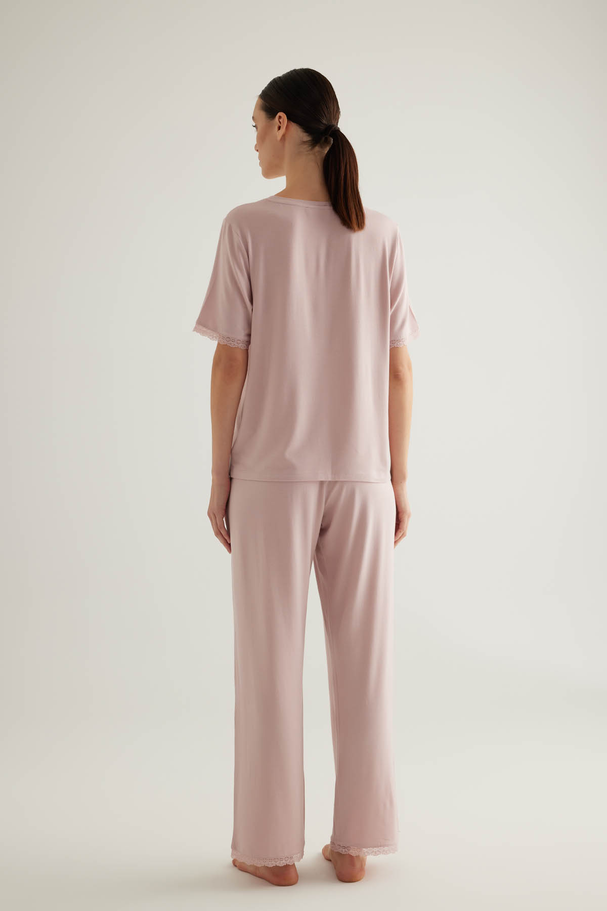 Kadın Viscose Kısa Kollu Dantel Detaylı Pijama Üstü