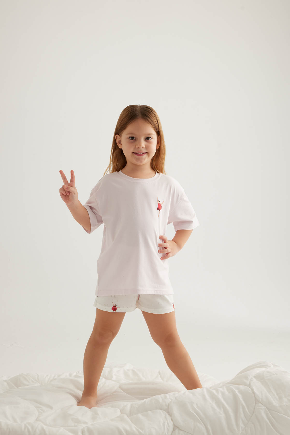 Kız Çocuk Pamuklu Kısa Kollu Şort Pijama Takımı