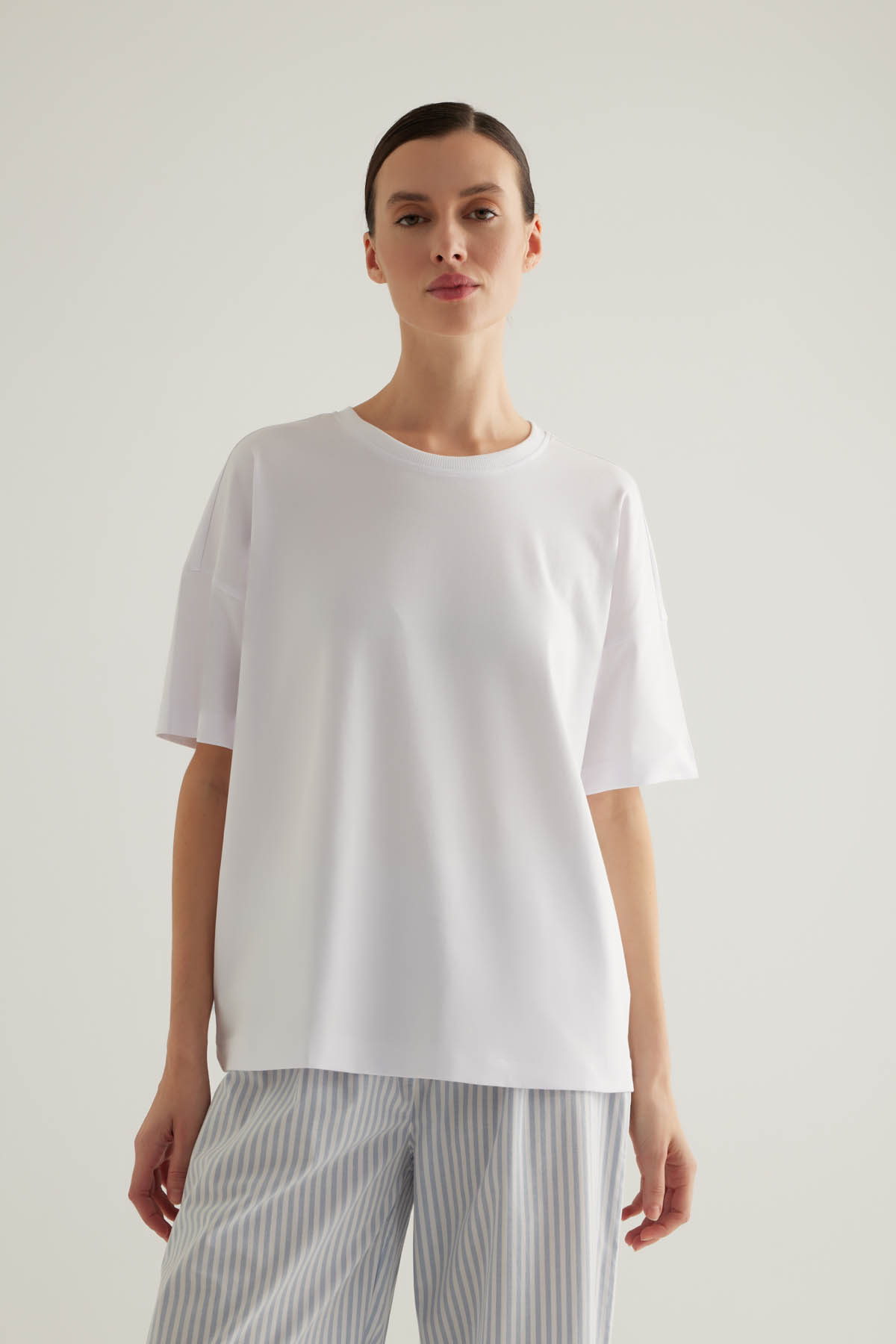 Kadın Pamuklu Kısa Kollu T-shirt Pijama Üstü