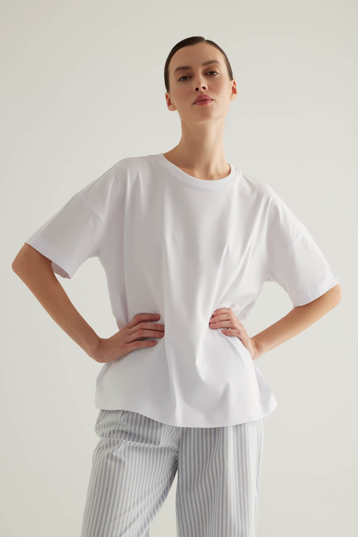 Kadın Pamuklu Kısa Kollu T-shirt Pijama Üstü