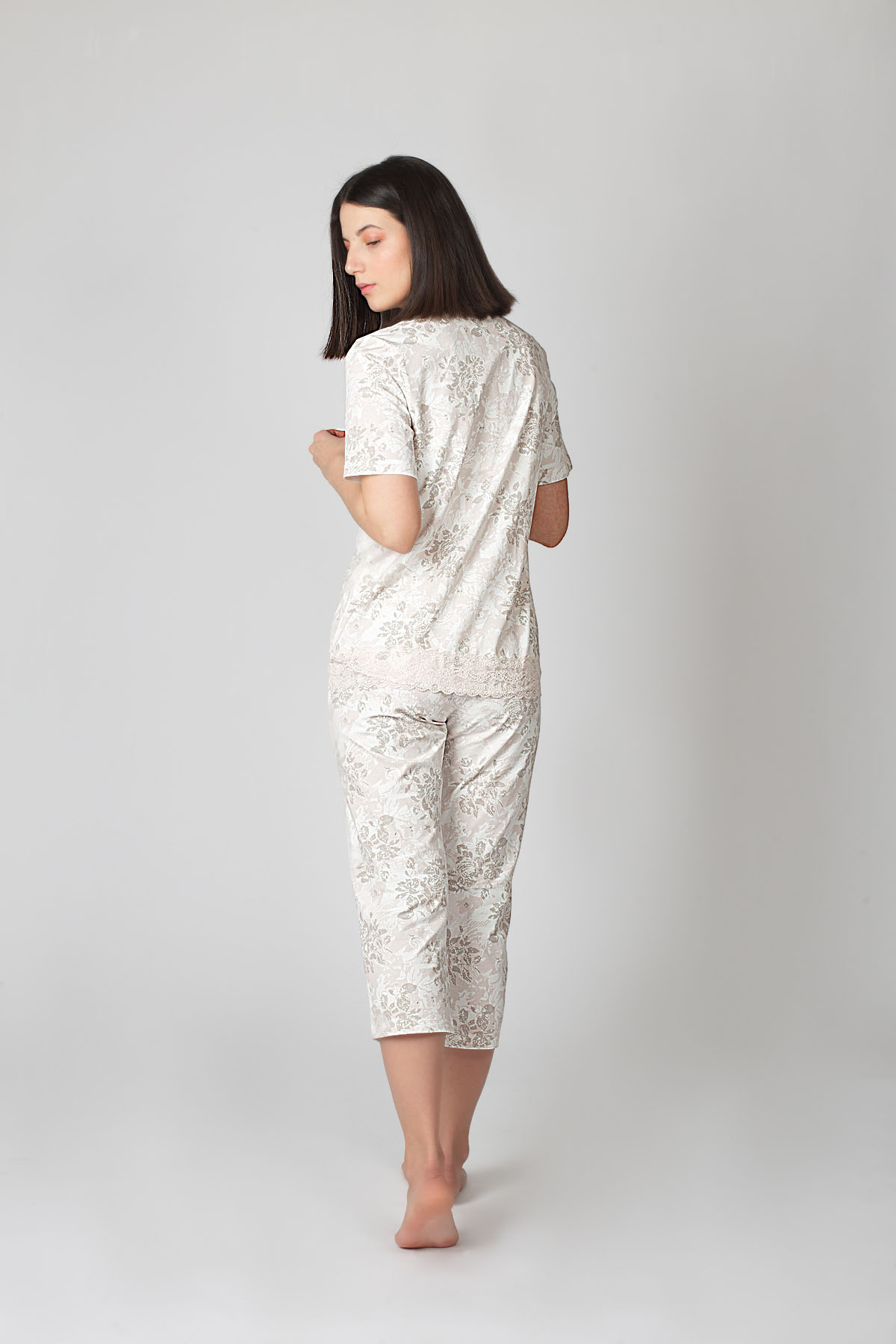 Kadın Lila Desenli Kapri Midi Pijama Altı