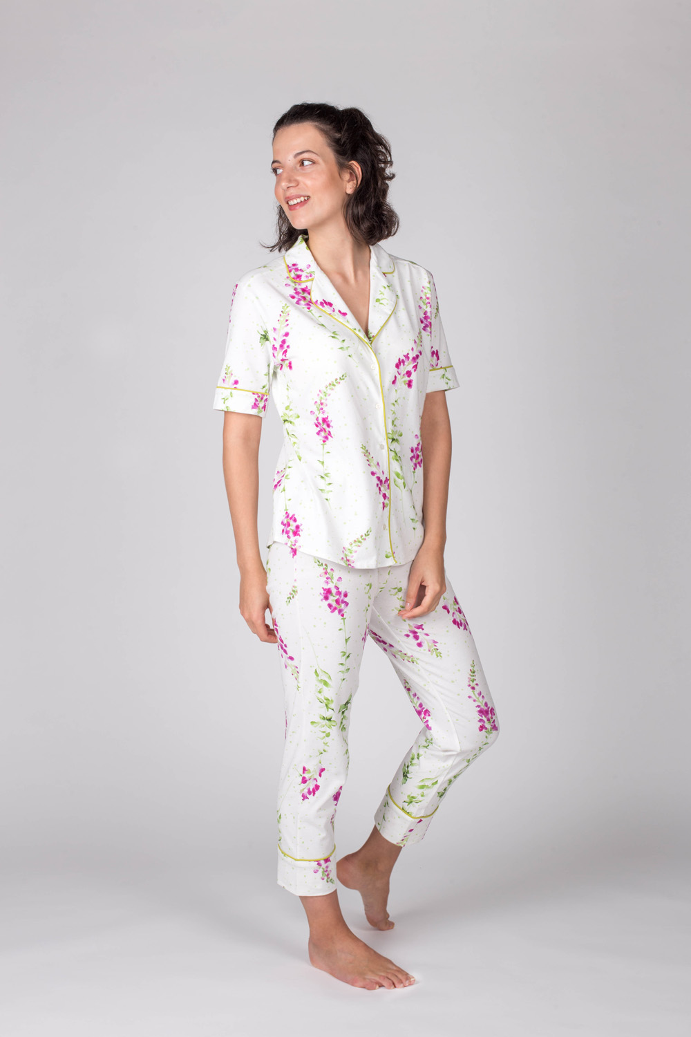 Kadın Kısa Kollu Gömlek Üstlü Midi Pijama Takımı