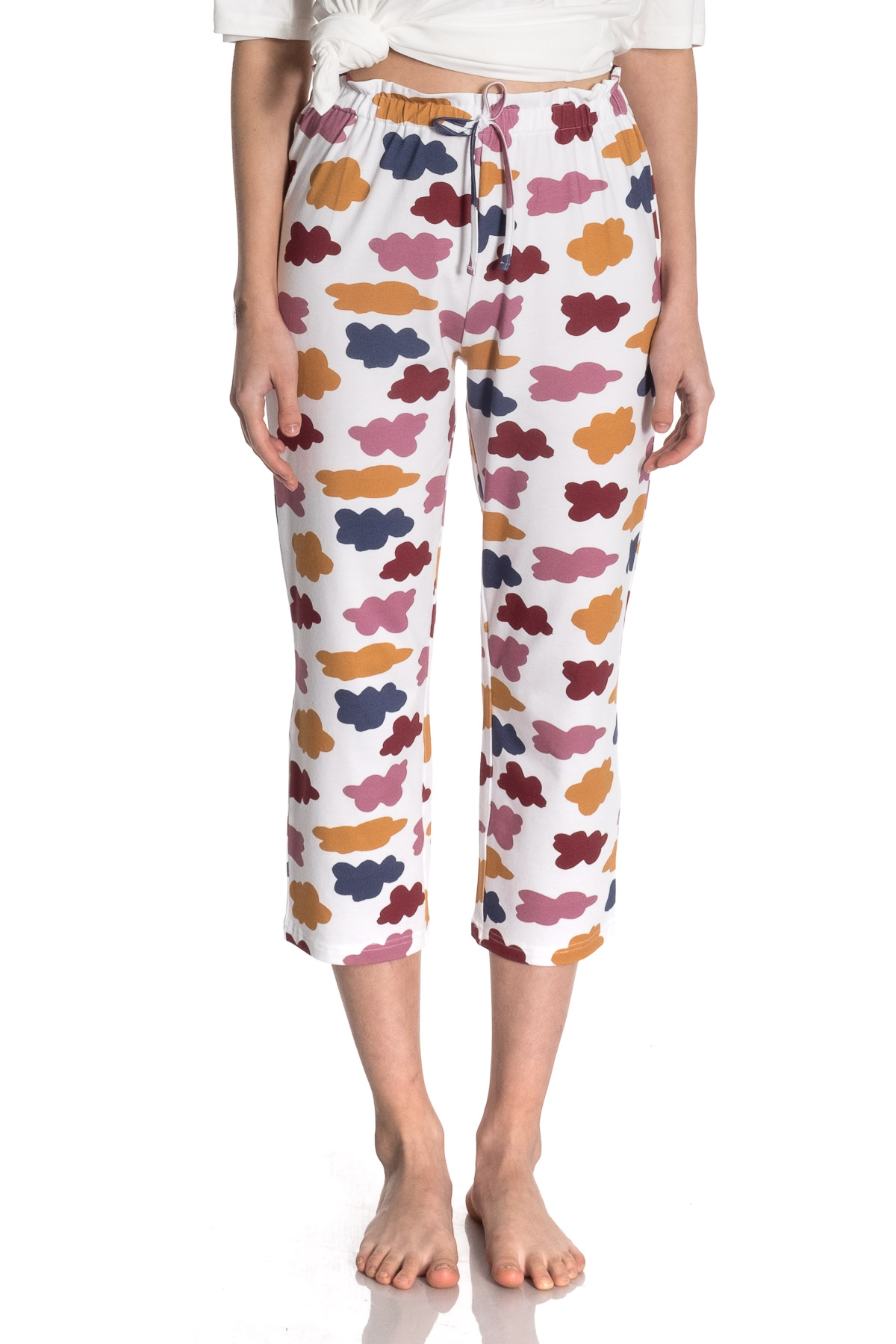 Kadın Düşük Omuzlu Üst Kapri Pijama Takımı