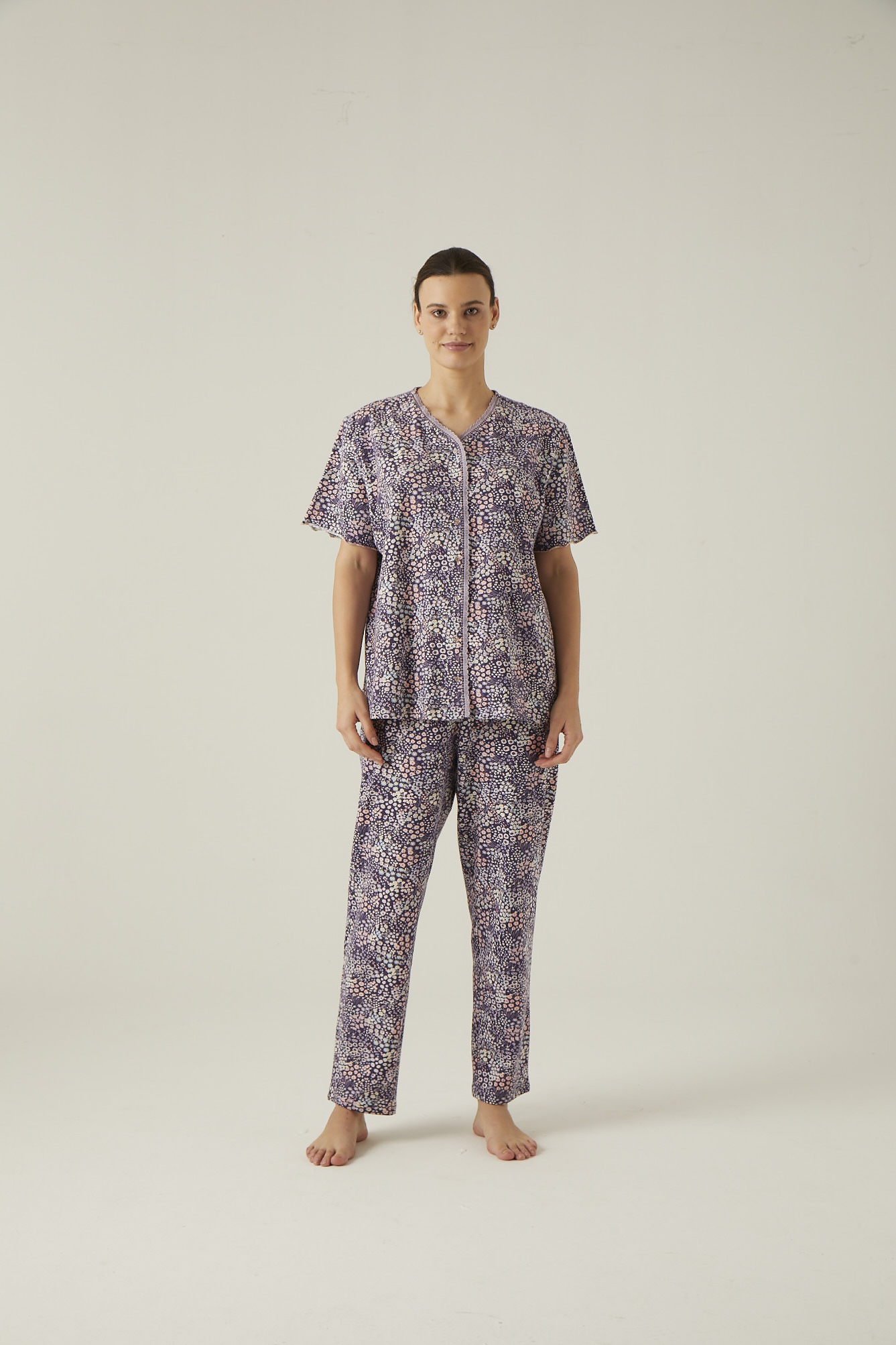Kadın Büyük Beden Çiçek Baskılı Düğmeli Üst Uzun Midi Pijama Takımı