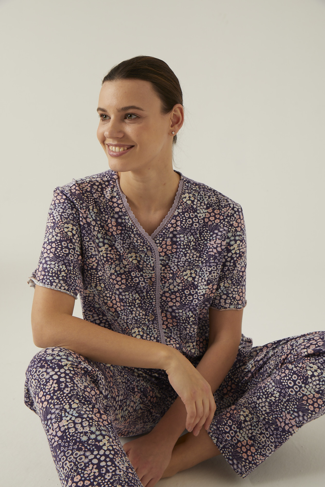 Kadın Büyük Beden Çiçek Baskılı Düğmeli Üst Uzun Midi Pijama Takımı