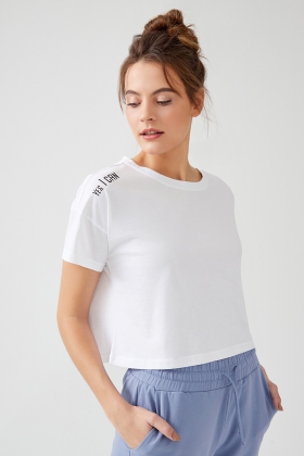Kadın Oversize Crop Basic T-shirt (Easy Iron)