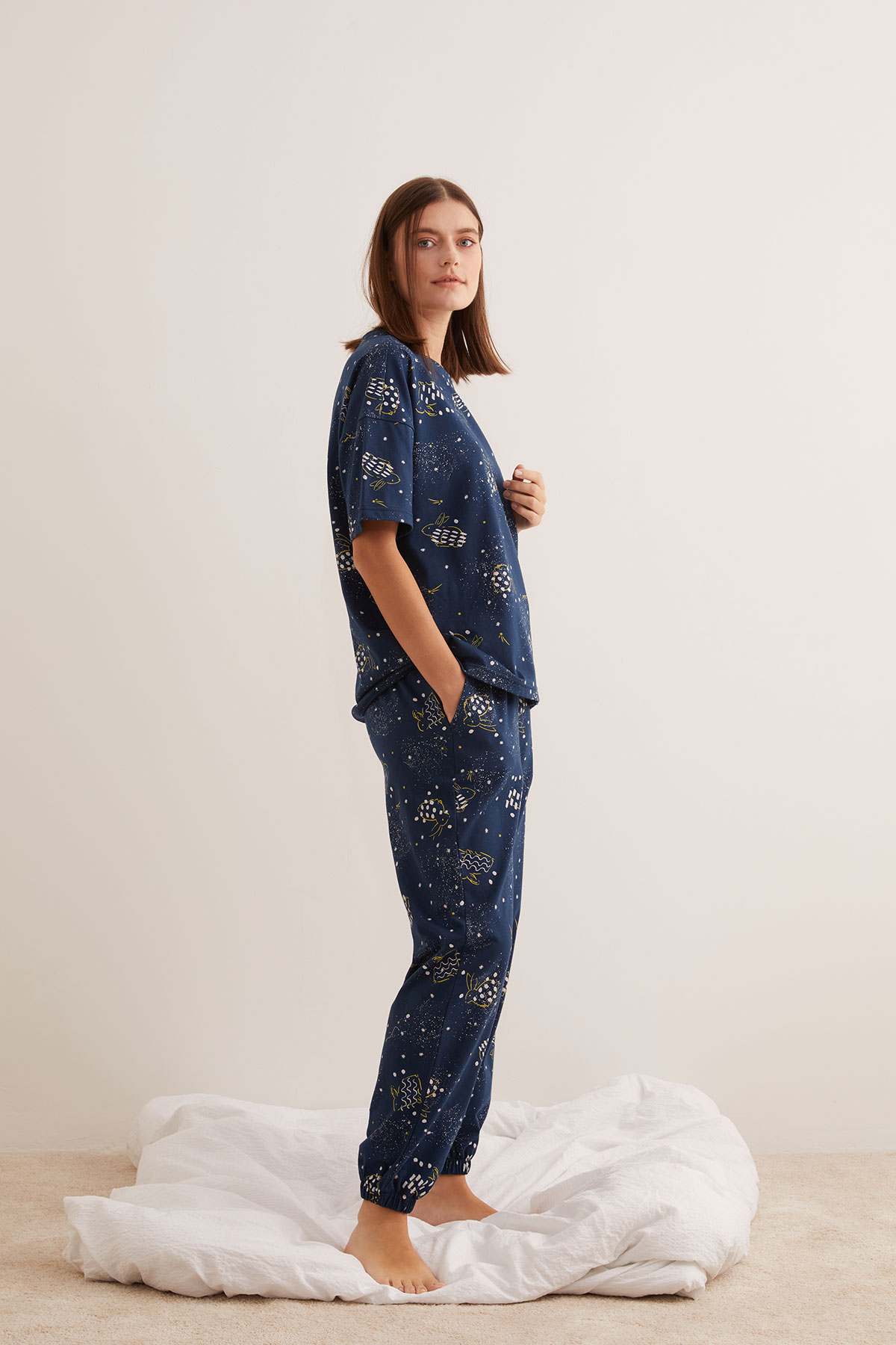 Kadın Pamuklu Tavşan Baskılı Kısa Kollu Uzun Pijama Takımı