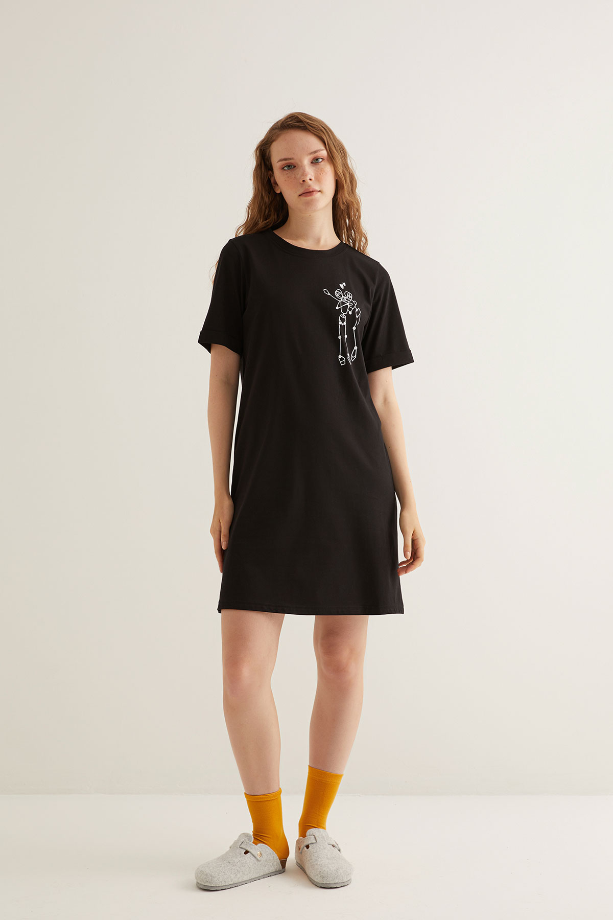 Kadın Pamuklu Baskı Detaylı Kısa Kollu T-shirt Elbise