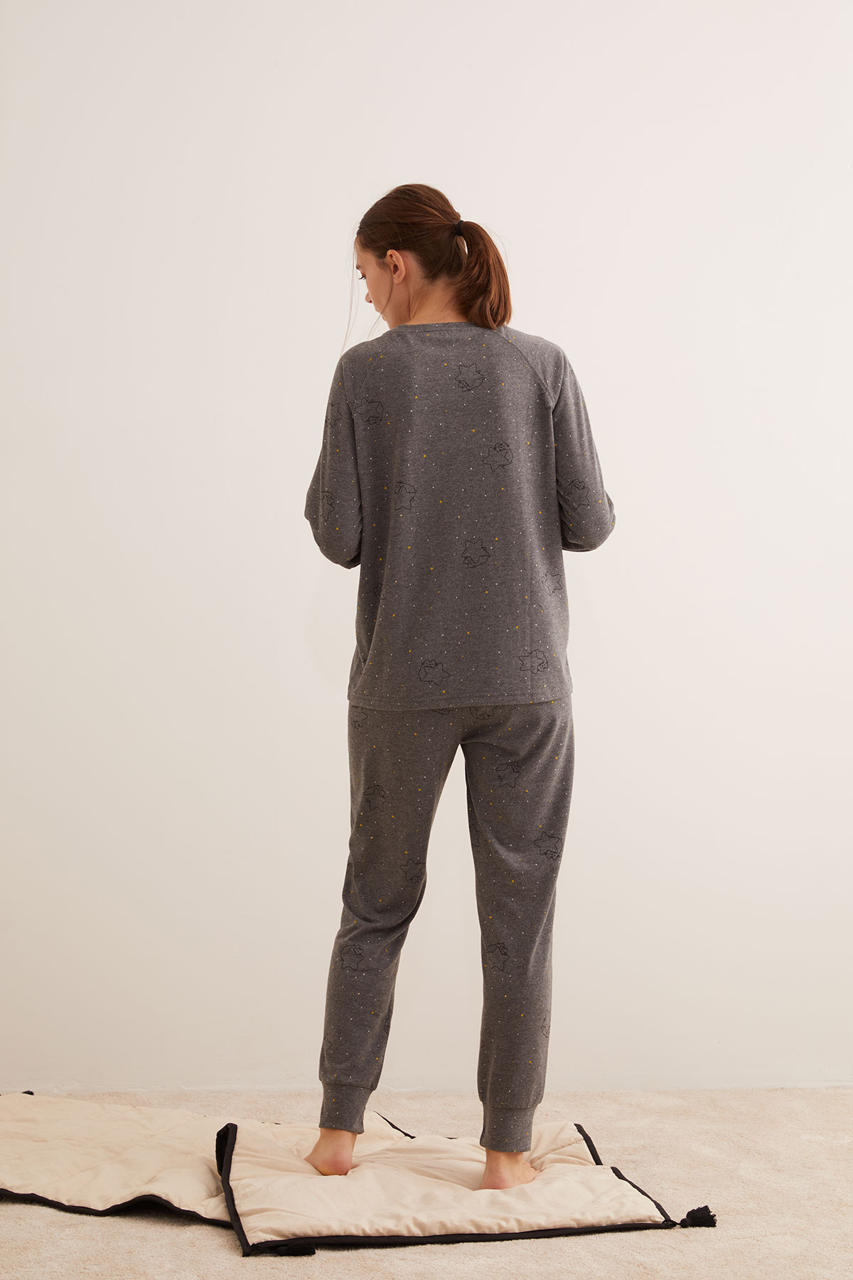 Kadın Sim Baskı Detaylı Uzun Kollu Pijama Üstü