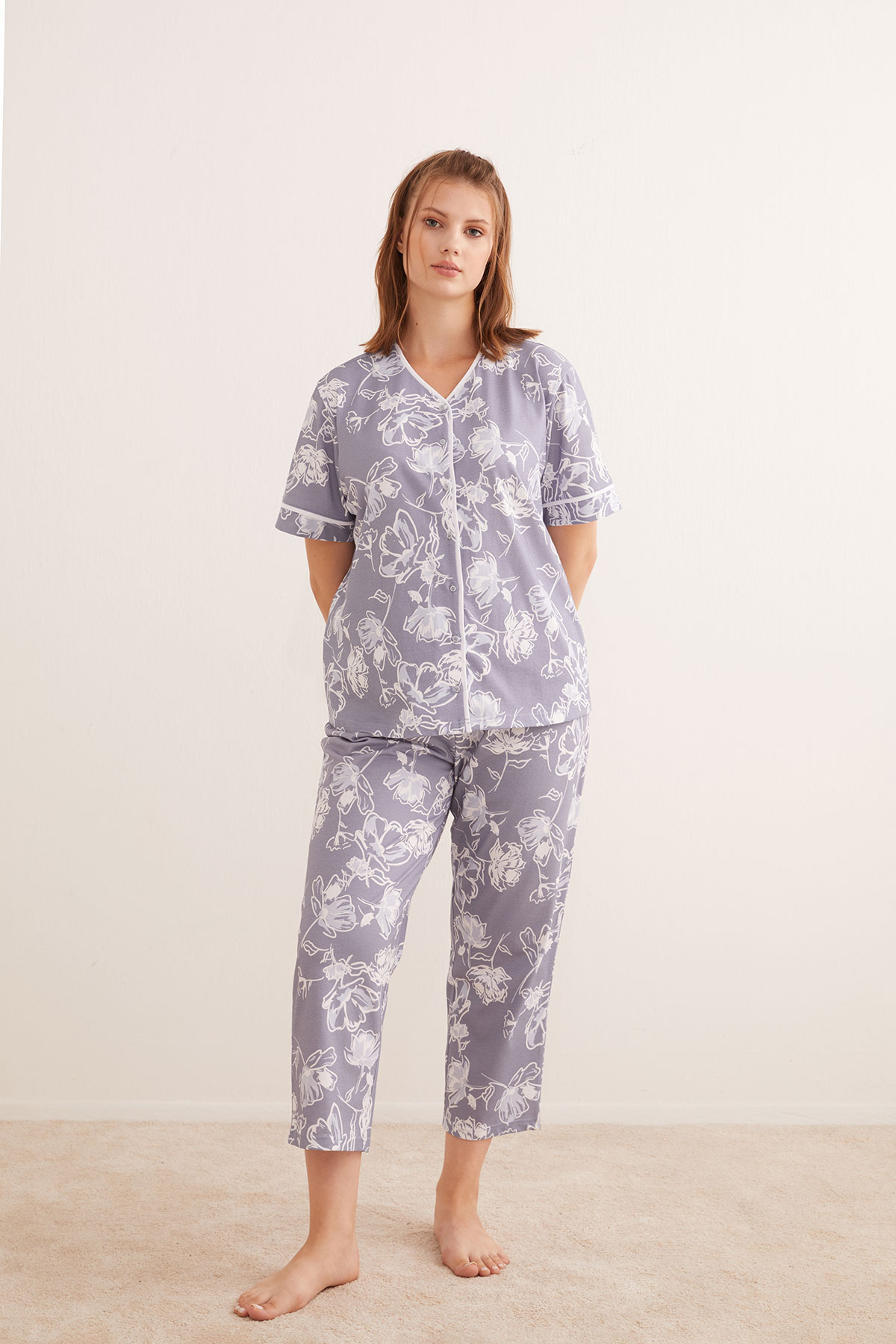 Kadın Büyük Beden Önden Düğmeli Midi Pijama Takımı