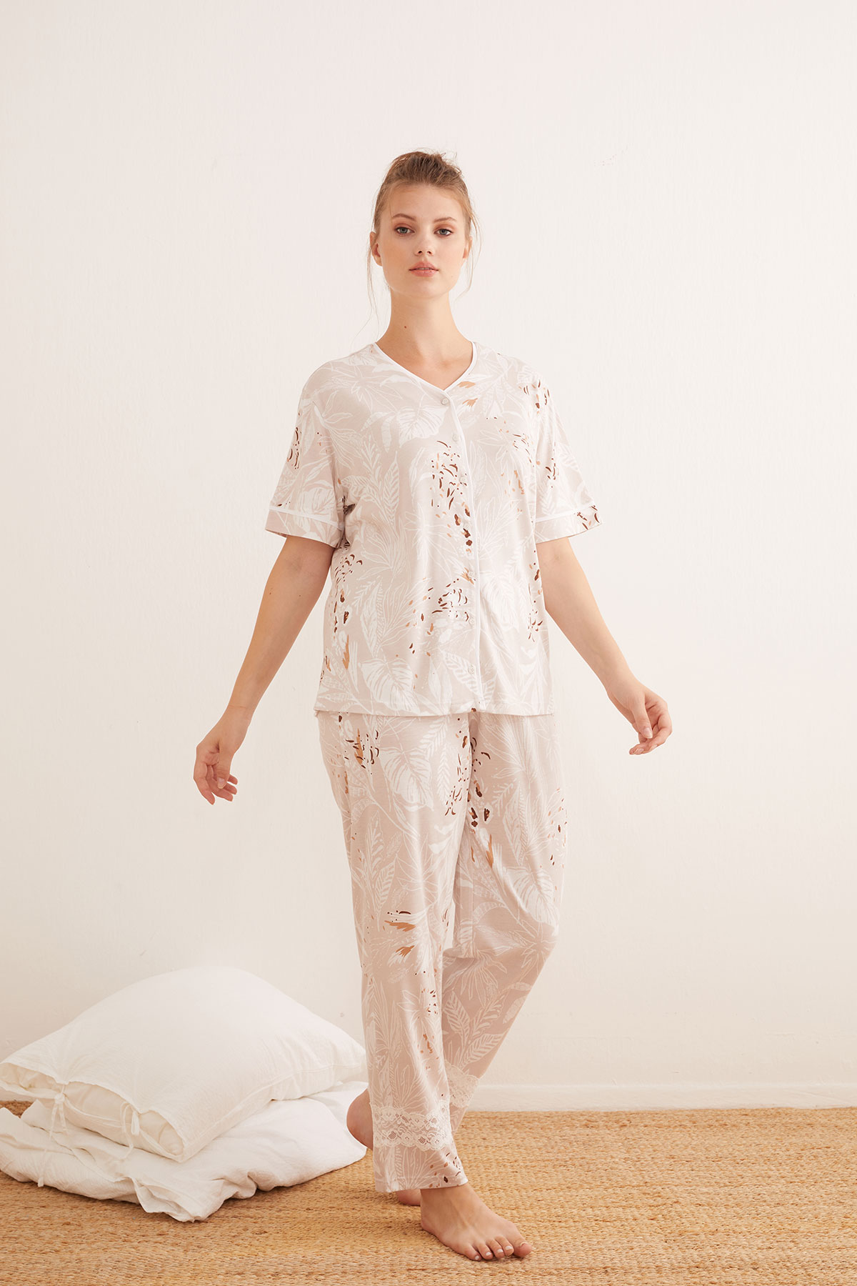 Kadın Büyük Beden Modal Karışımlı Dantel Detaylı Pijama Takımı