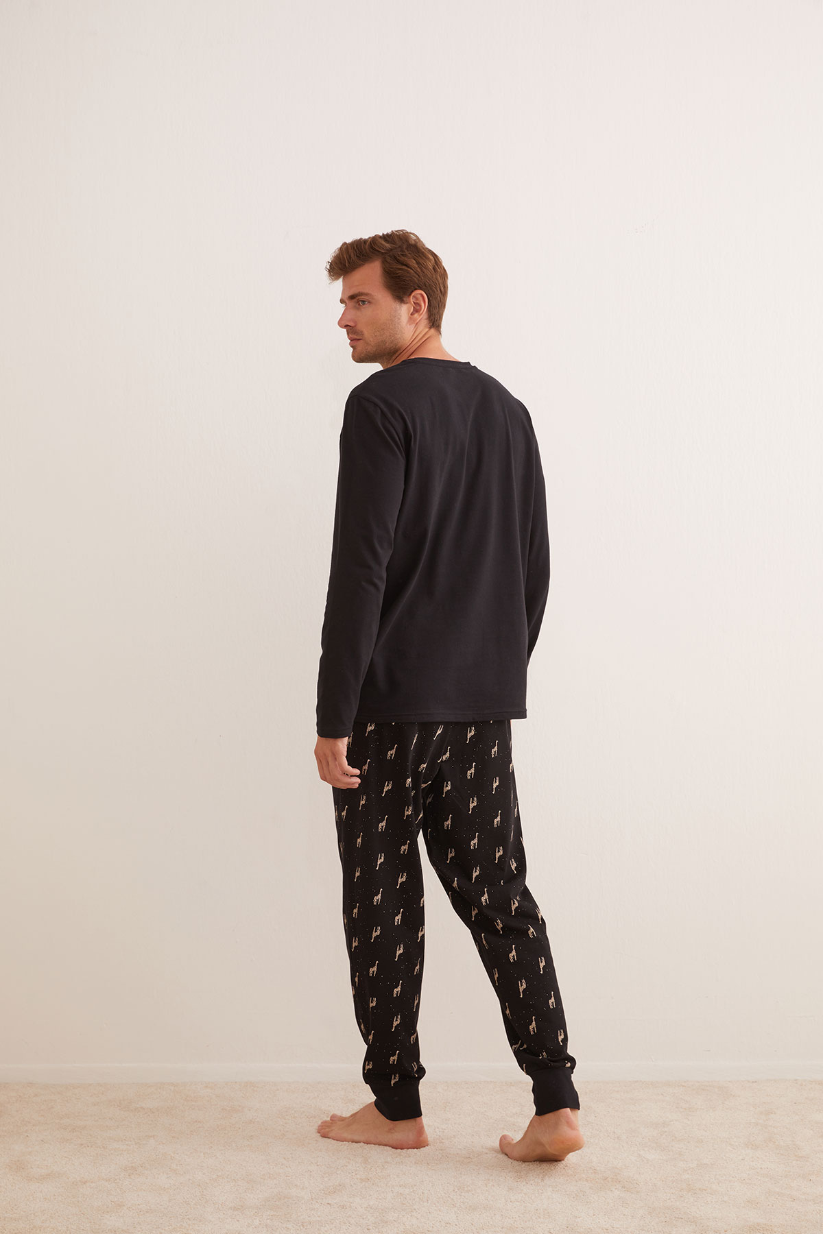 Erkek Pamuklu Baskı Detaylı Uzun Pijama Takımı