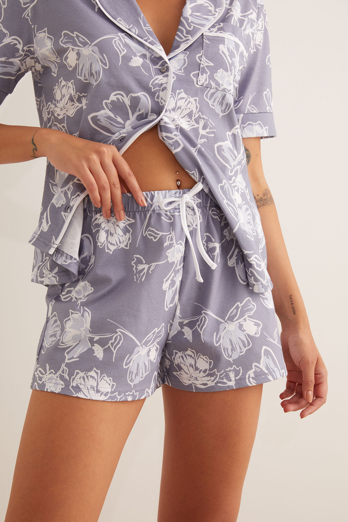 Kadın Pamuklu Gömlek Üst Şortlu Pijama Takımı