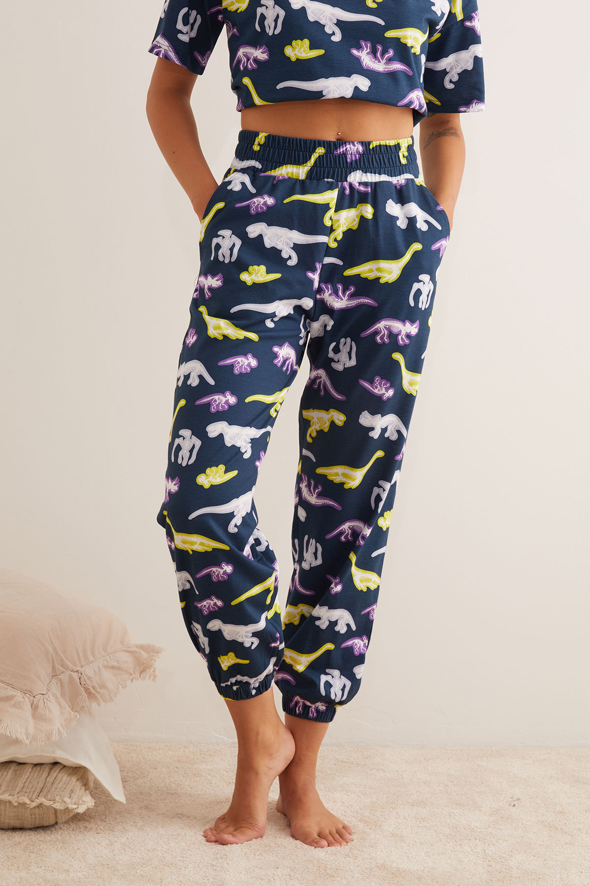 Kadın Pamuklu Dinozor Baskılı Kısa Kollu Uzun Pijama Takımı