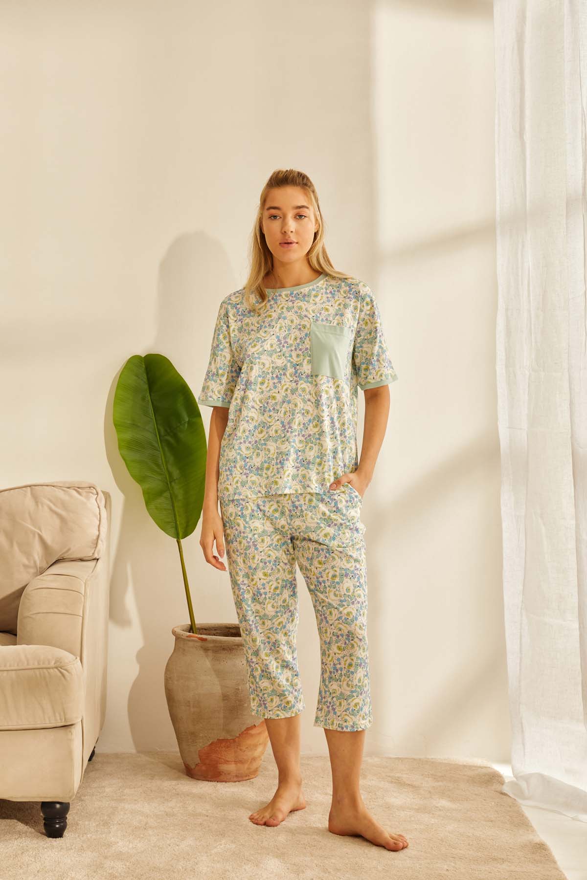 Kadın Modal Cep Detaylı Kapri Pijama Takımı