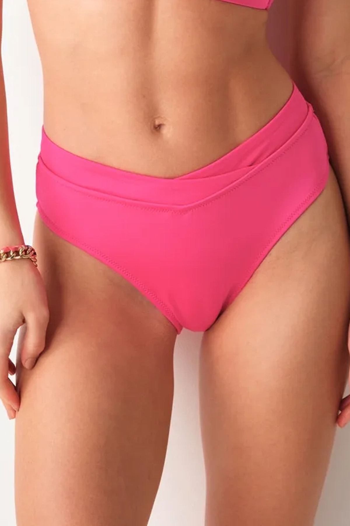 Hays Yüksek Bel V Kesim Bikini Altı