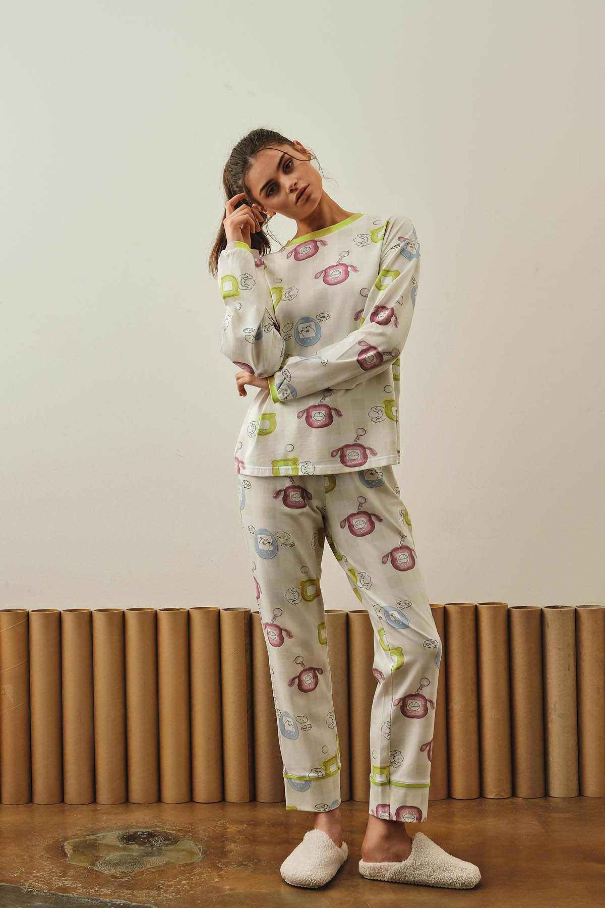 Kadın Pamuklu Uzun Kollu Paçası Kıvırma Detaylı Pijama Takımı
