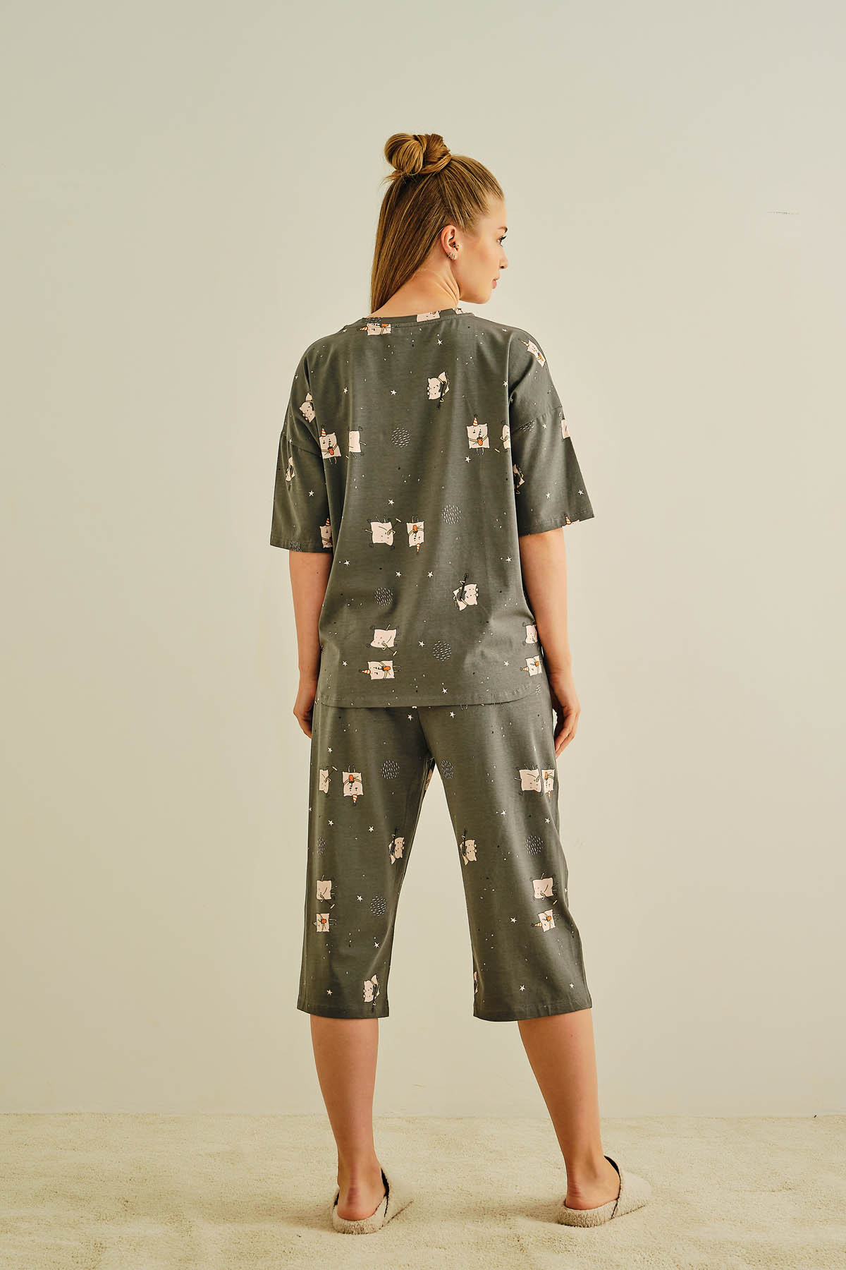Kadın Büyük Beden Pamuklu Kapri Pijama Takımı