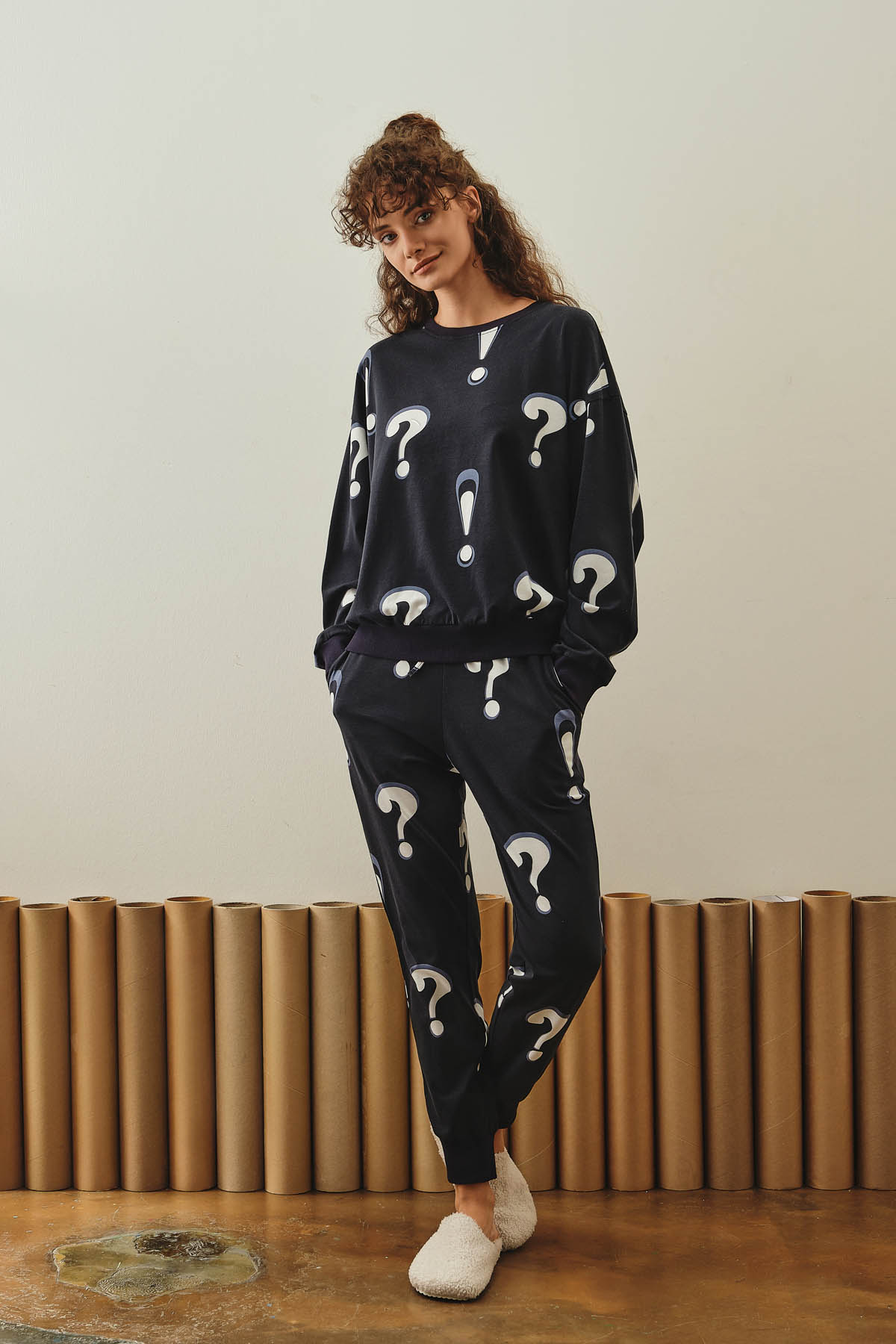 Kadın Pamuklu Uzun Kollu Manşetli Pijama Takımı