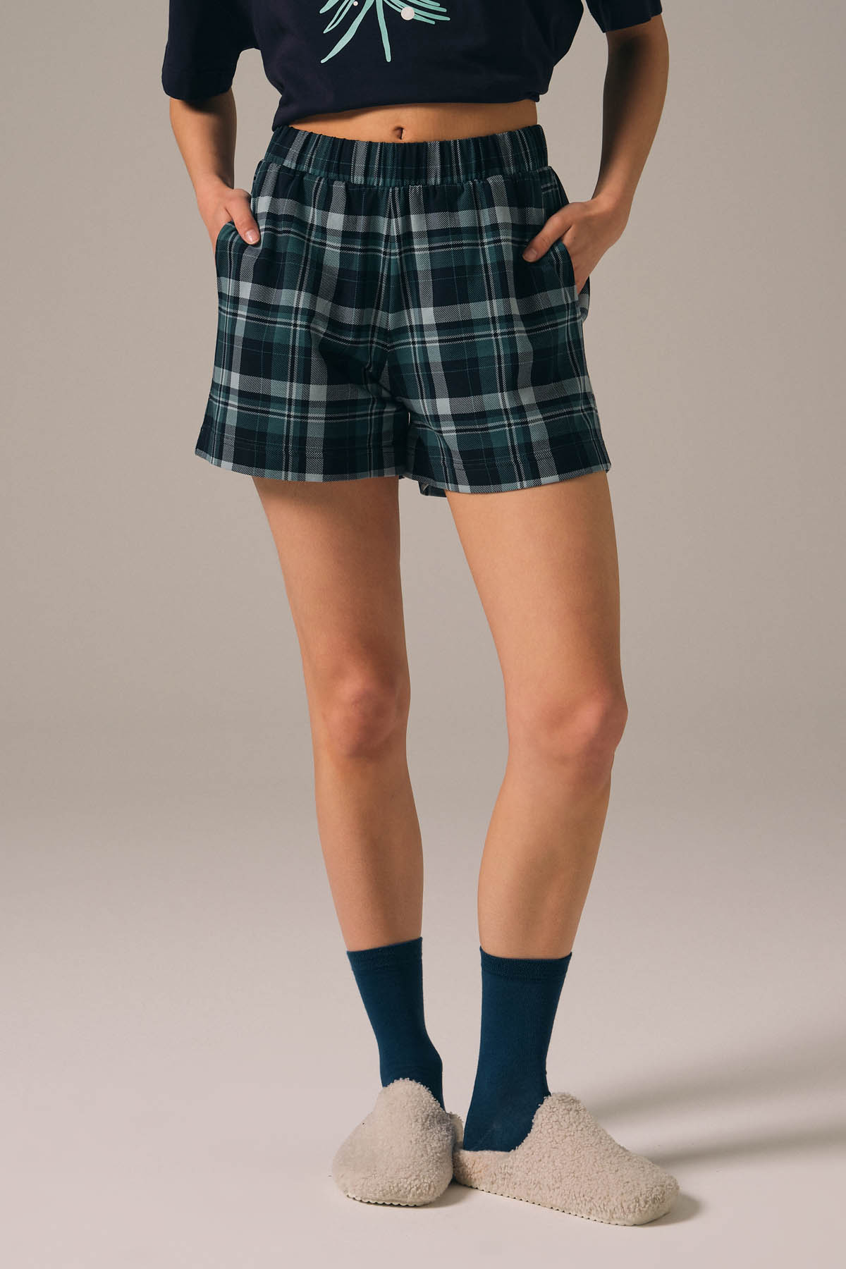 Kadın Pamuklu Cepli Şort Pijama Altı