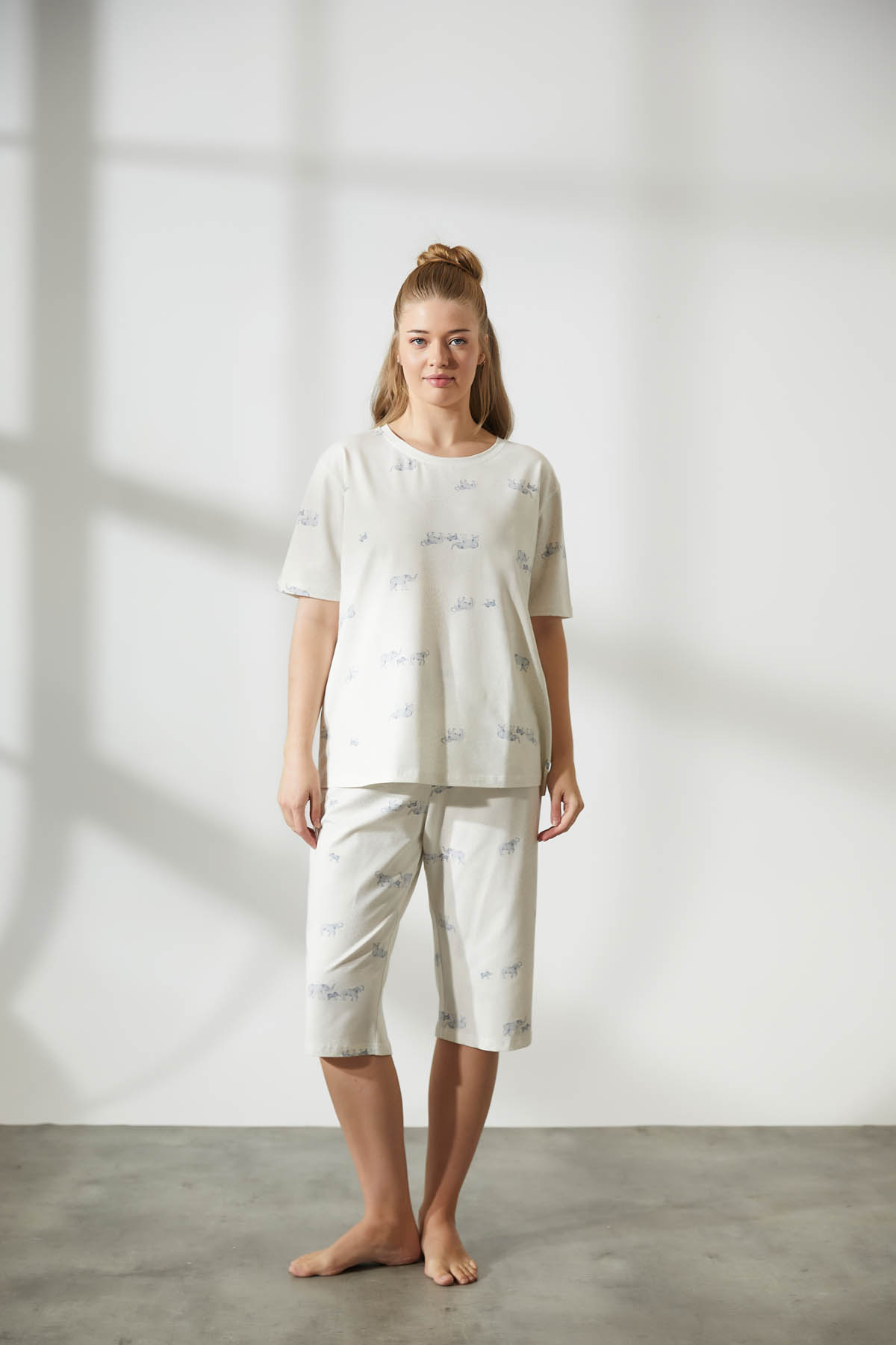Kadın Plus Size Pamuklu Kısa Kollu Kapri Pijama Takımı