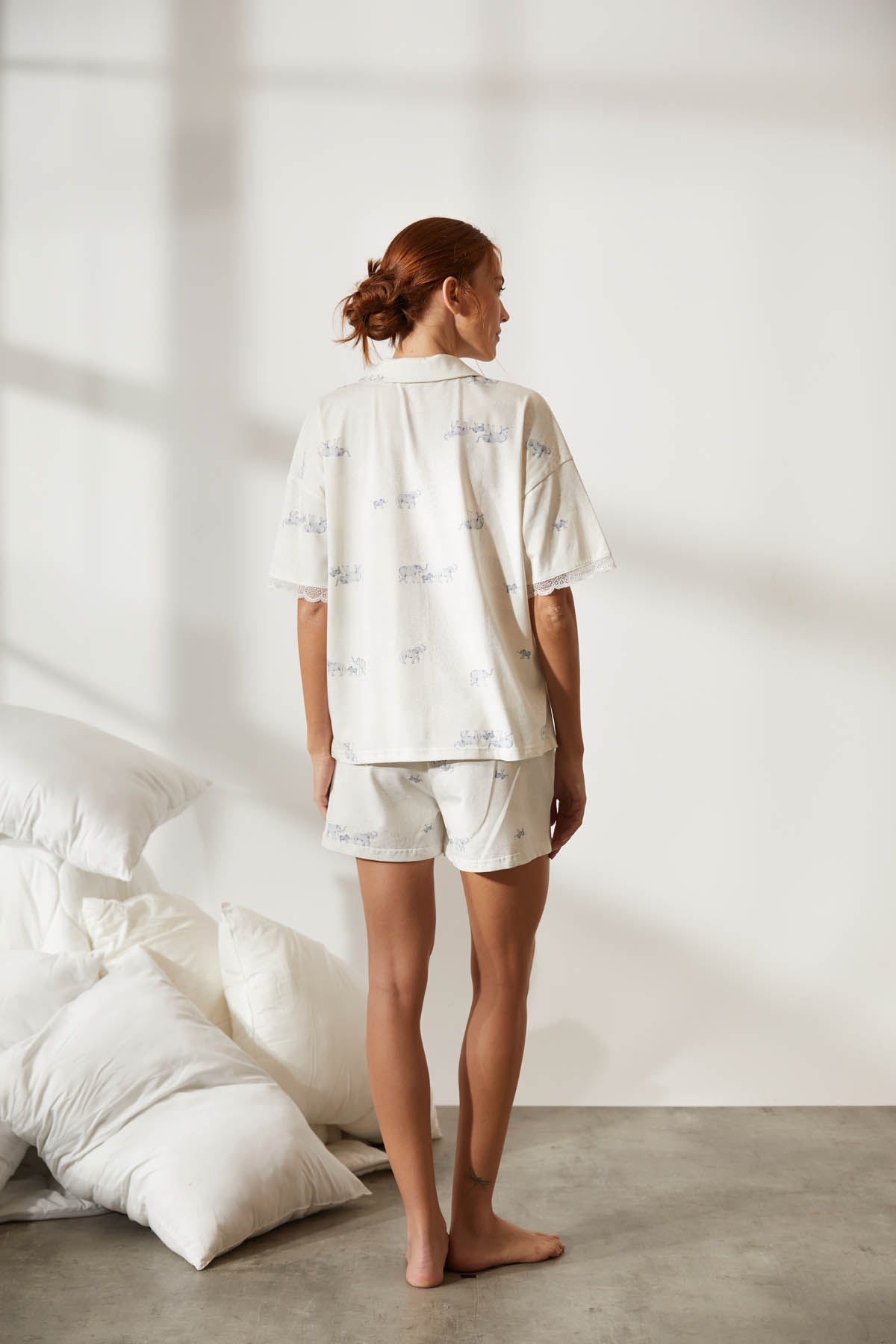 Kadın Pamuklu Gömlek Yaka Dantel Detaylı Pijama Üstü