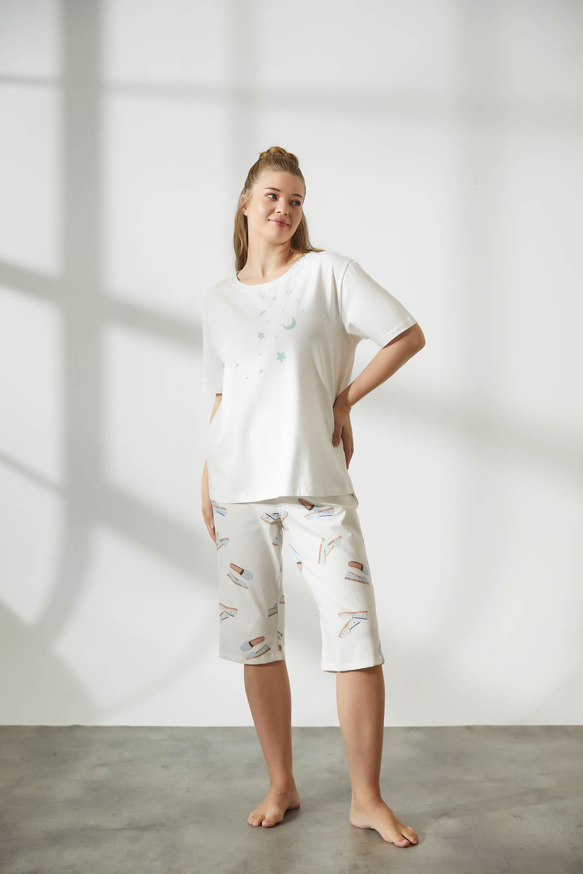 Kadın Plus Size Pamuklu Kısa Kollu Kapri Pijama Takımı