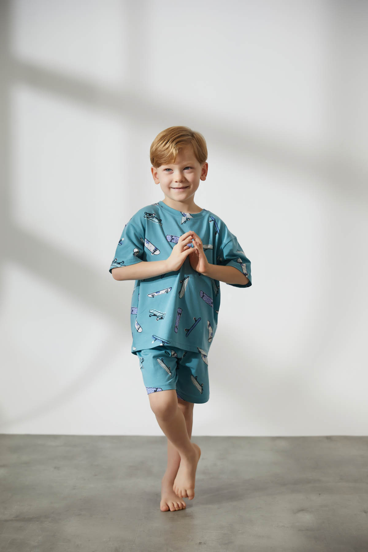 Erkek Çocuk Pamuklu Kısa Kollu Şortlu Pijama Takımı