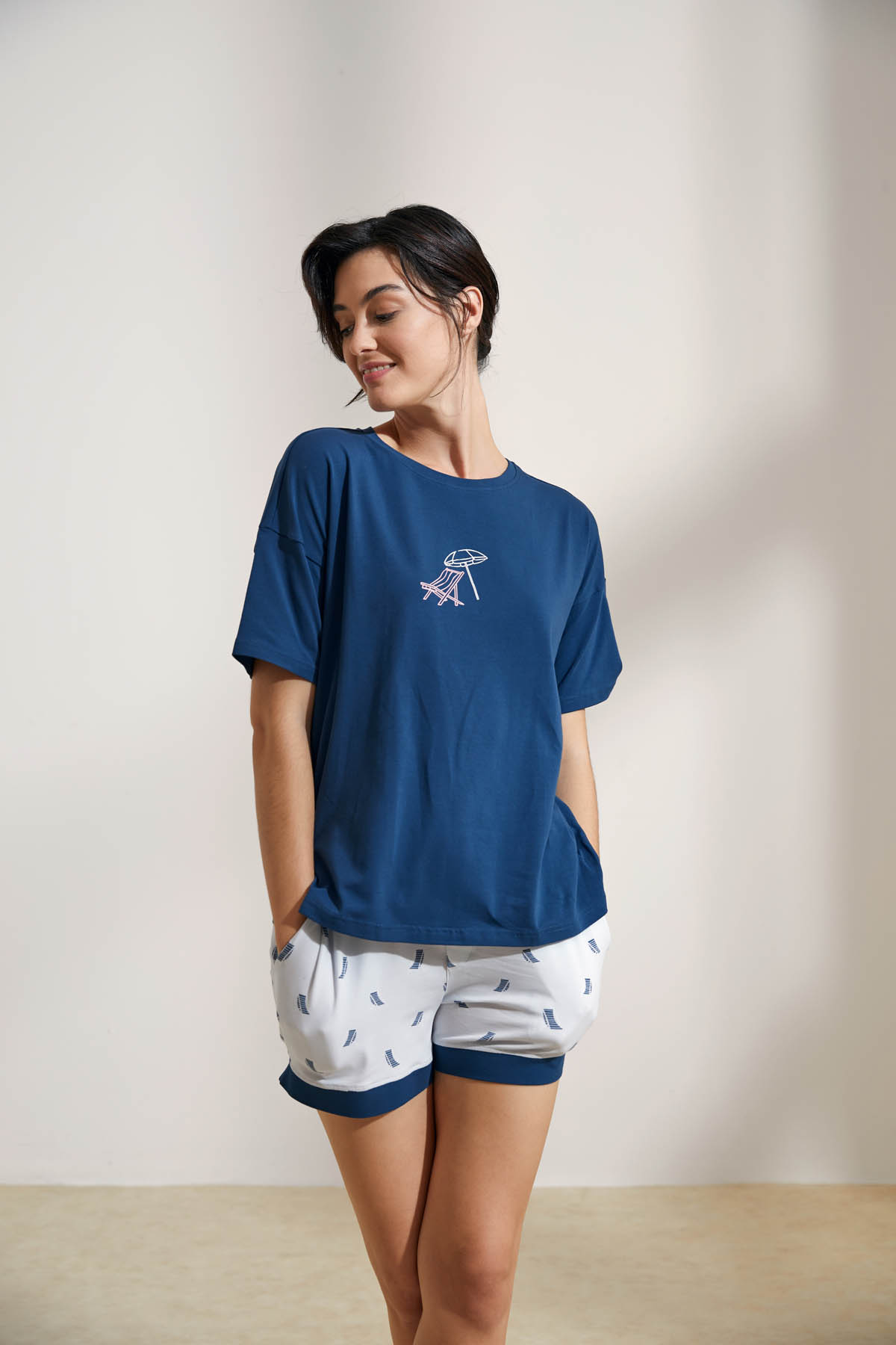 Kadın Pamuklu Kısa Kol Şortlu Pijama Takımı