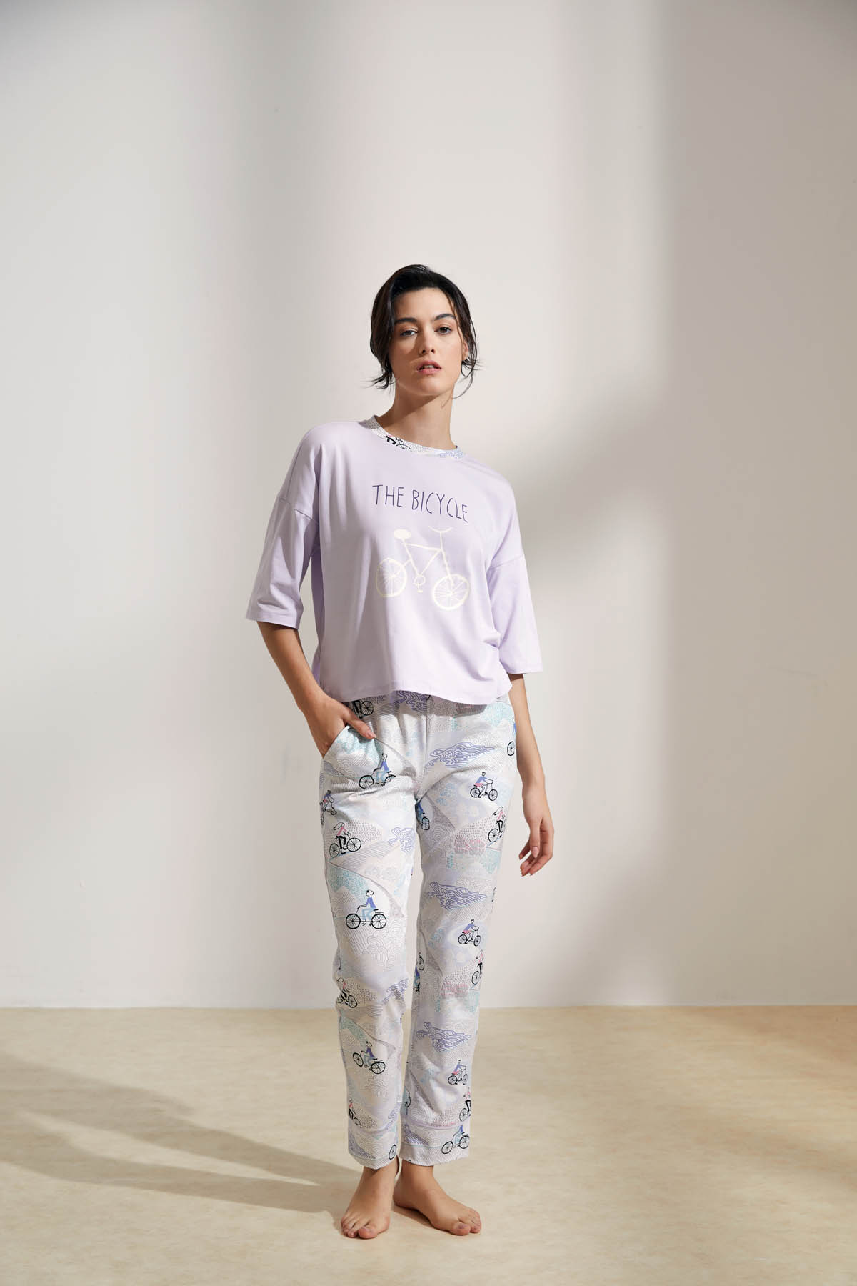 Kadın Pamuklu Kısa Kollu Uzun Pijama Takımı