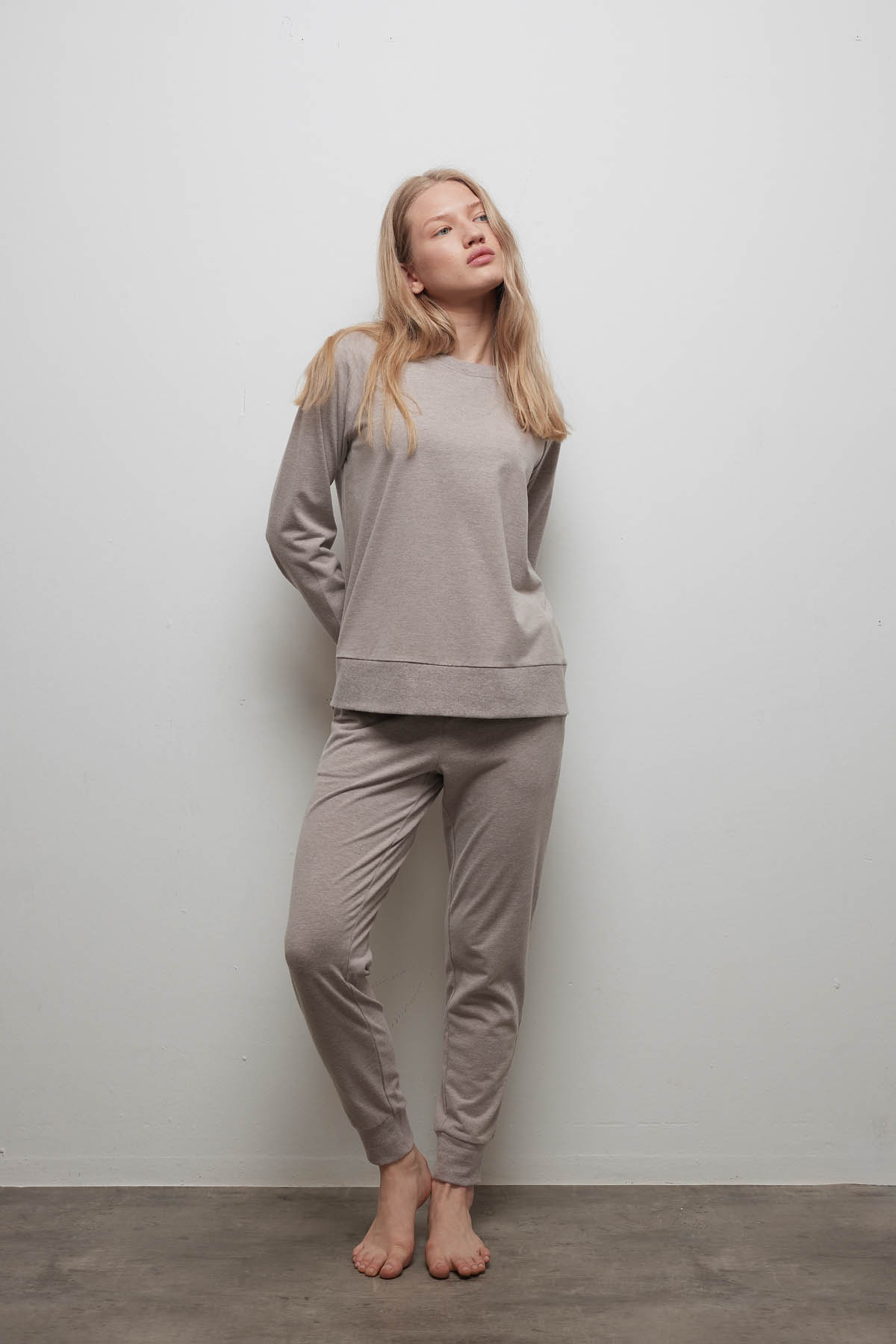 Kadın Pamuklu Reglan Uzun Kol Uzun Pijama Takımı