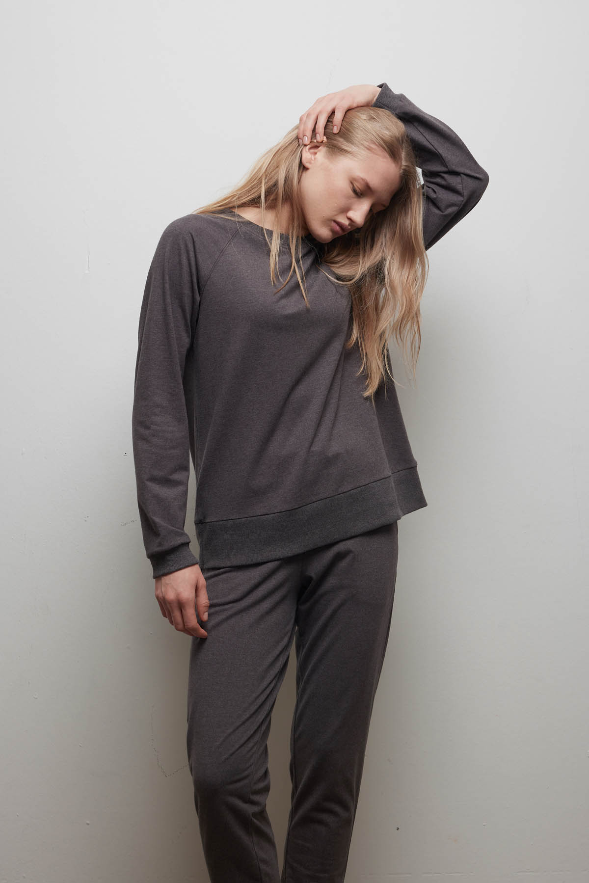 Kadın Pamuklu Reglan Uzun Kol Uzun Pijama Takımı